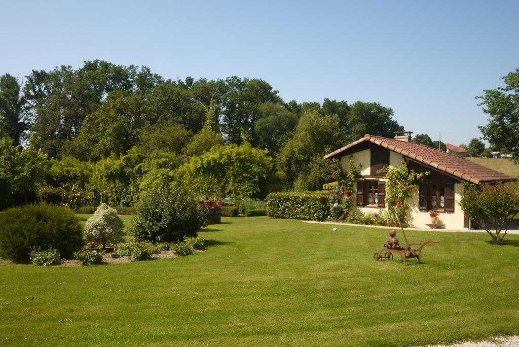 Domaine De La Meniguere Hotel Saint-Gein Luaran gambar